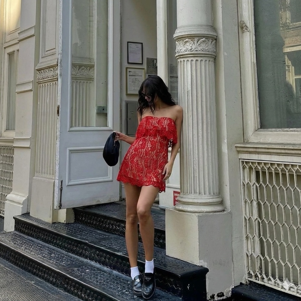 The Jetset Diaries Red Lace Mini Dress size S - Picture 4 of 4